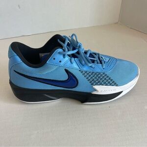 Nike G.T. Cut Academy Men's Basketball Shoes Size 9 Light blue .